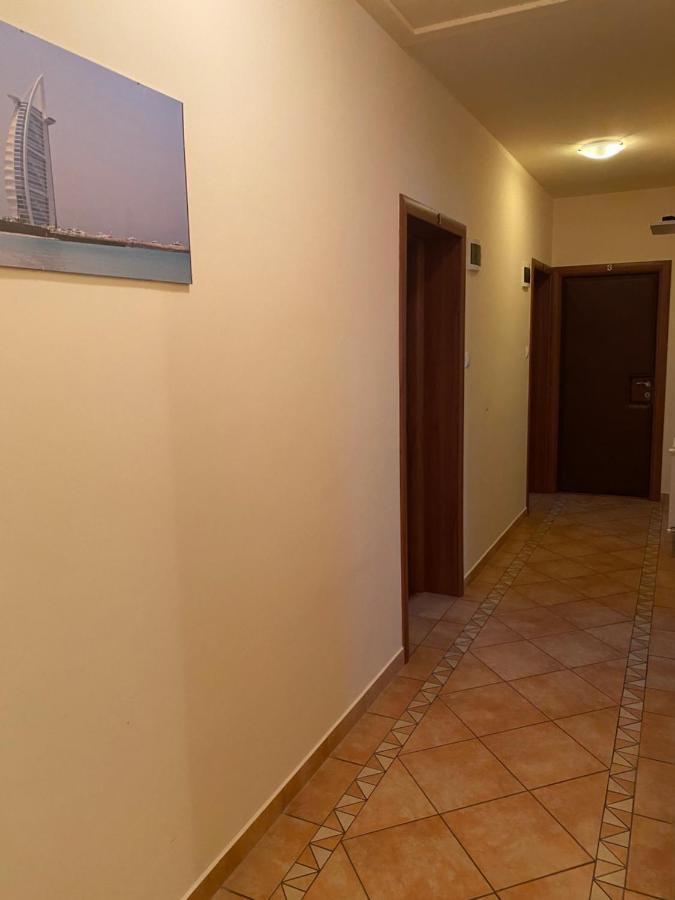 Aura Apartman Hajdúszoboszló Exterior foto