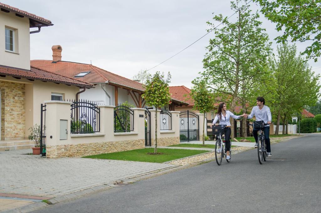 Aura Apartman Hajdúszoboszló Exterior foto
